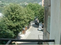 photo 11 - click to enlarge